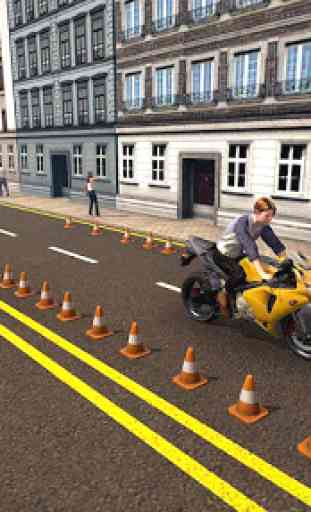 Escola de Condução de Motocicleta da Cidade 2019 3