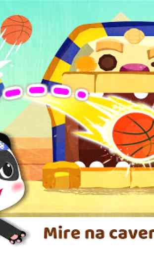 Herói dos esportes com o Pequeno Panda 4