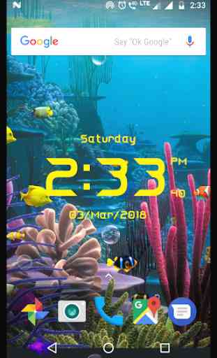Aquarium live wallpaper with digital clock 2